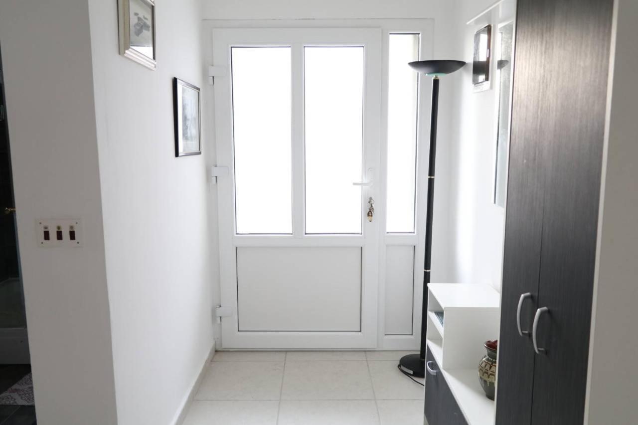 Apartman Lucija Kuca Za Odmor Vukovar Exterior photo